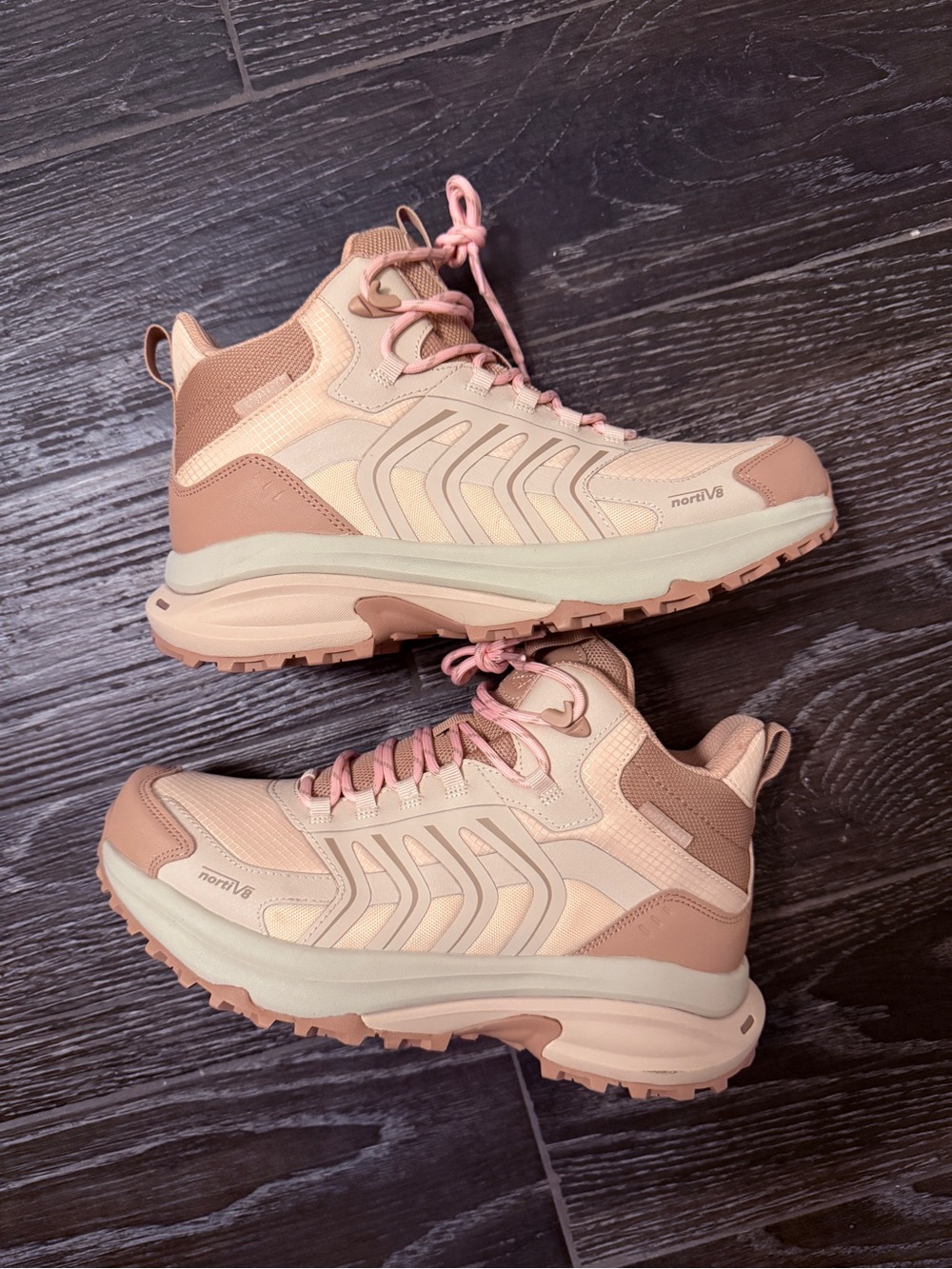 Women’s Lace-Up Hiking Boots in Pink Beige